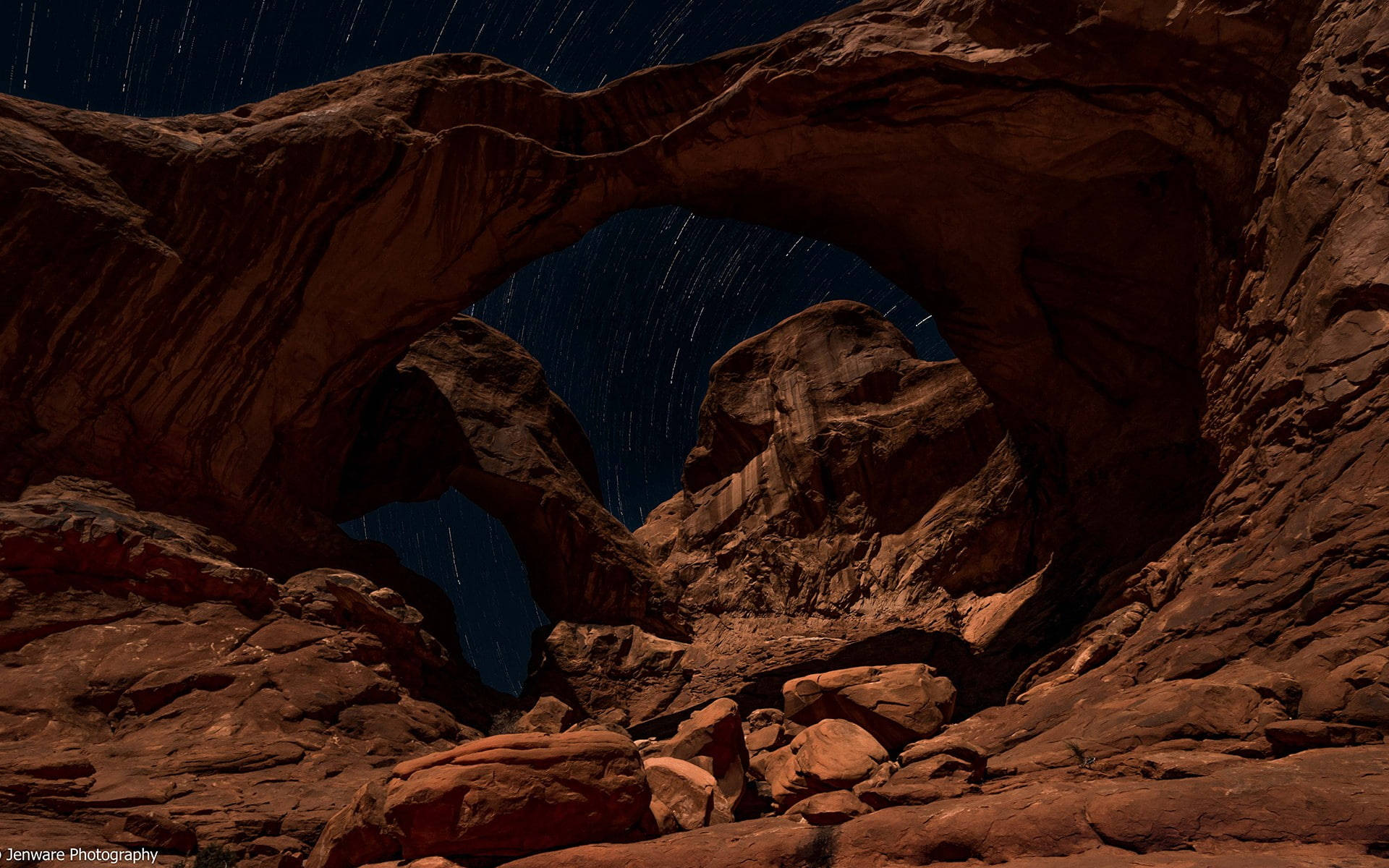 Dark Entryway At Arches National Park Background