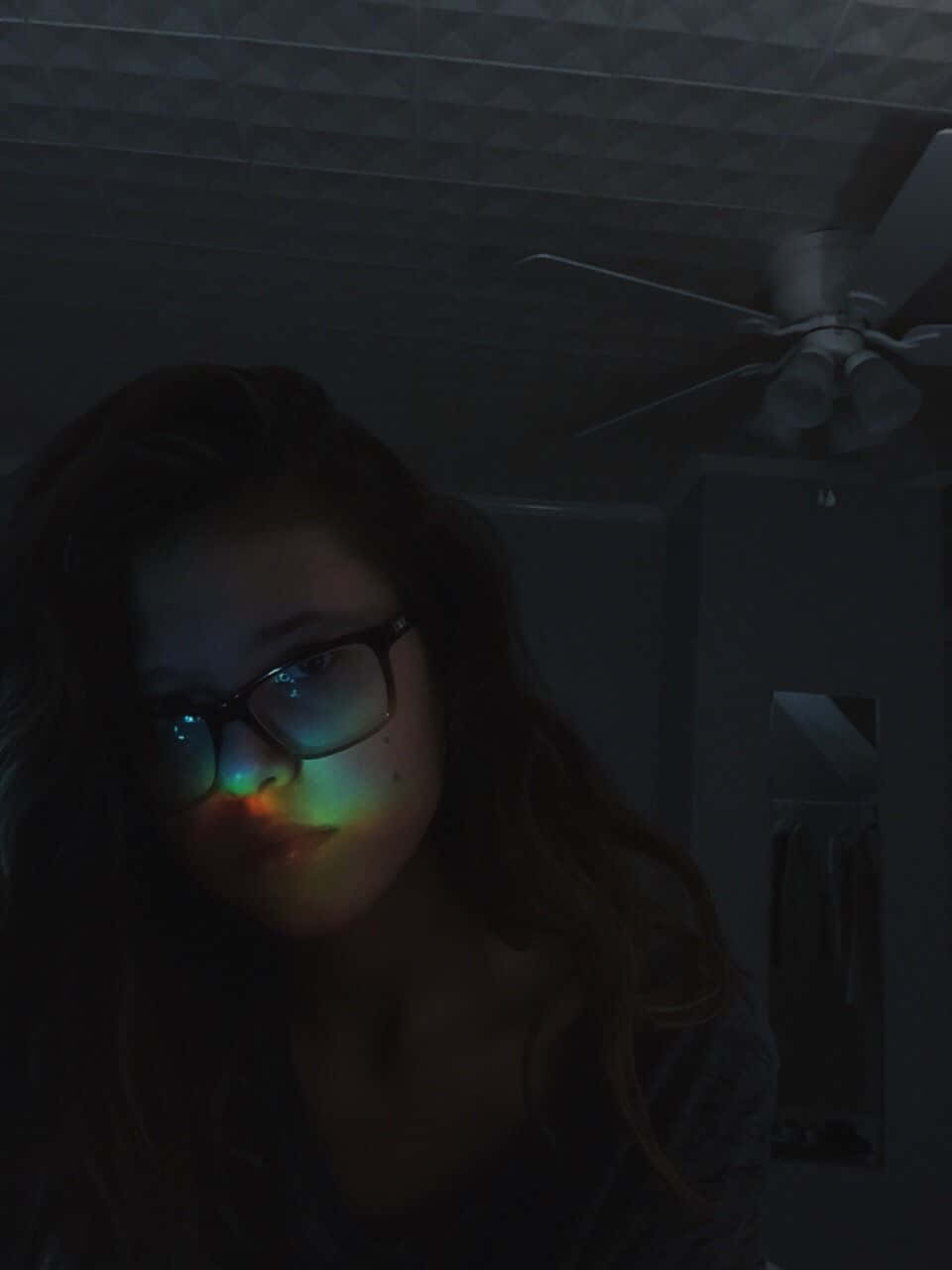 Dark Grunge Tumblr Aesthetic Glasses Girl Background