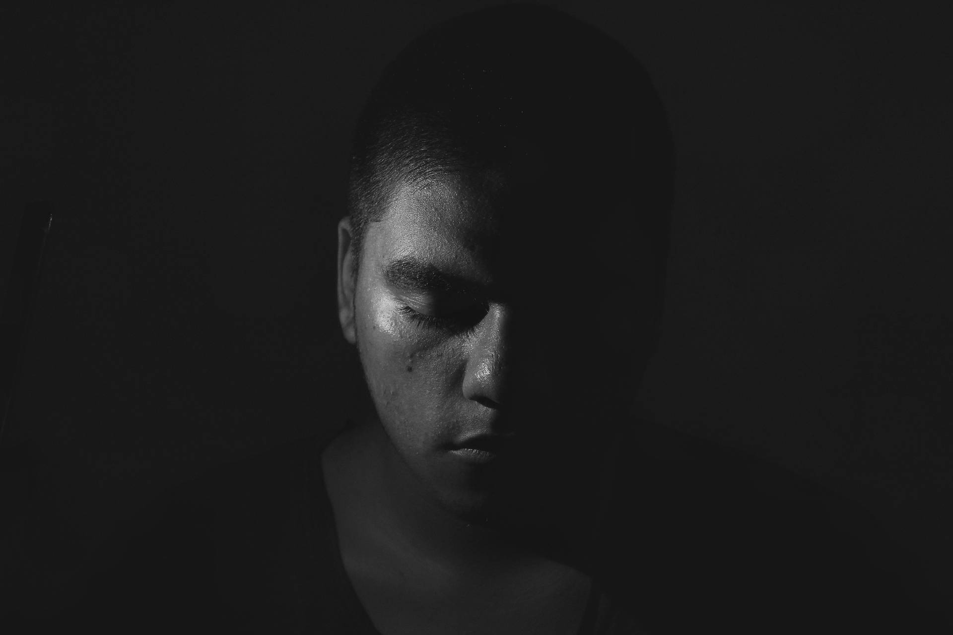 Dark Sad Portrait Of A Man Background