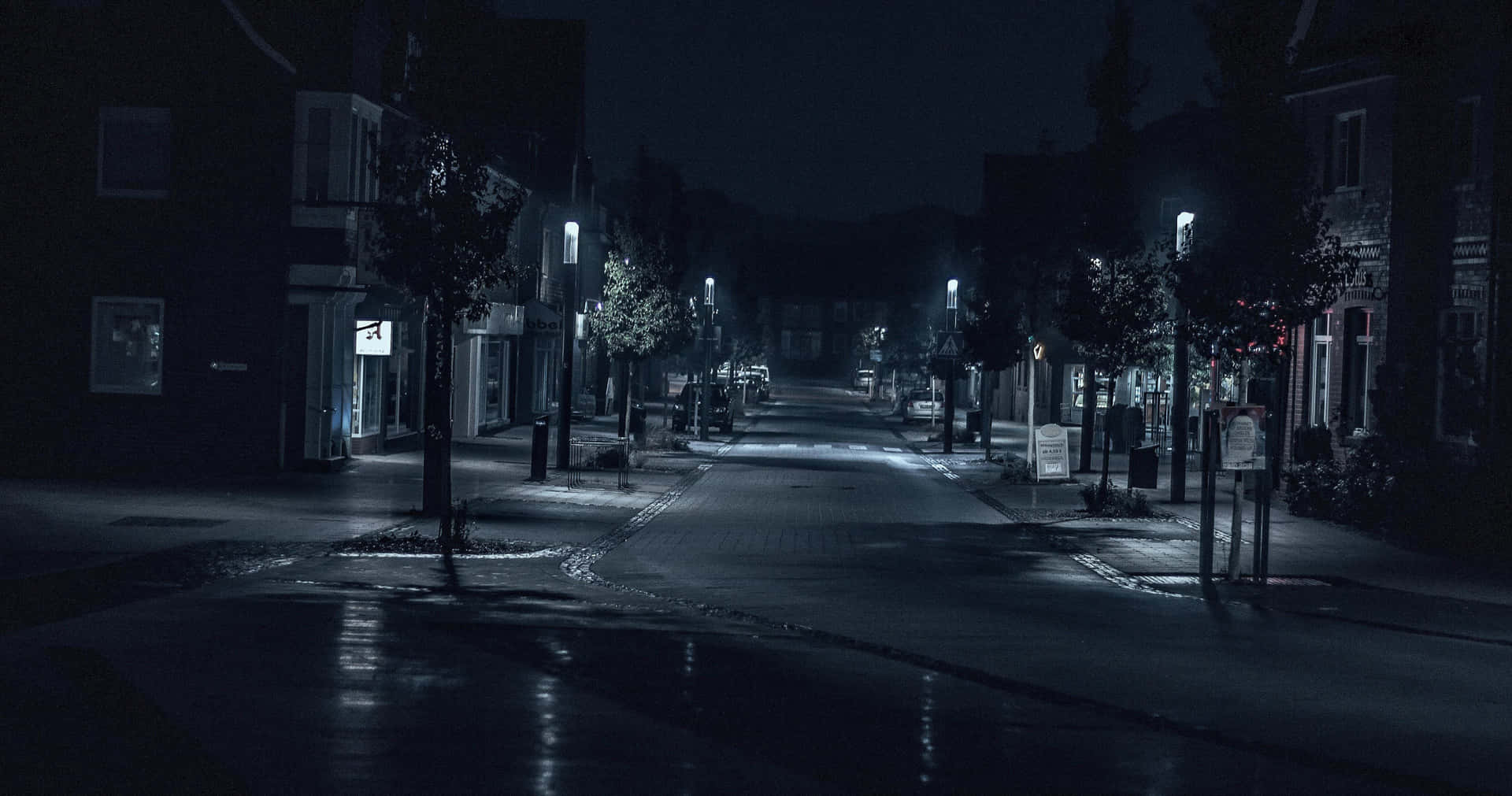 Dark Street In Dark City 4k Background