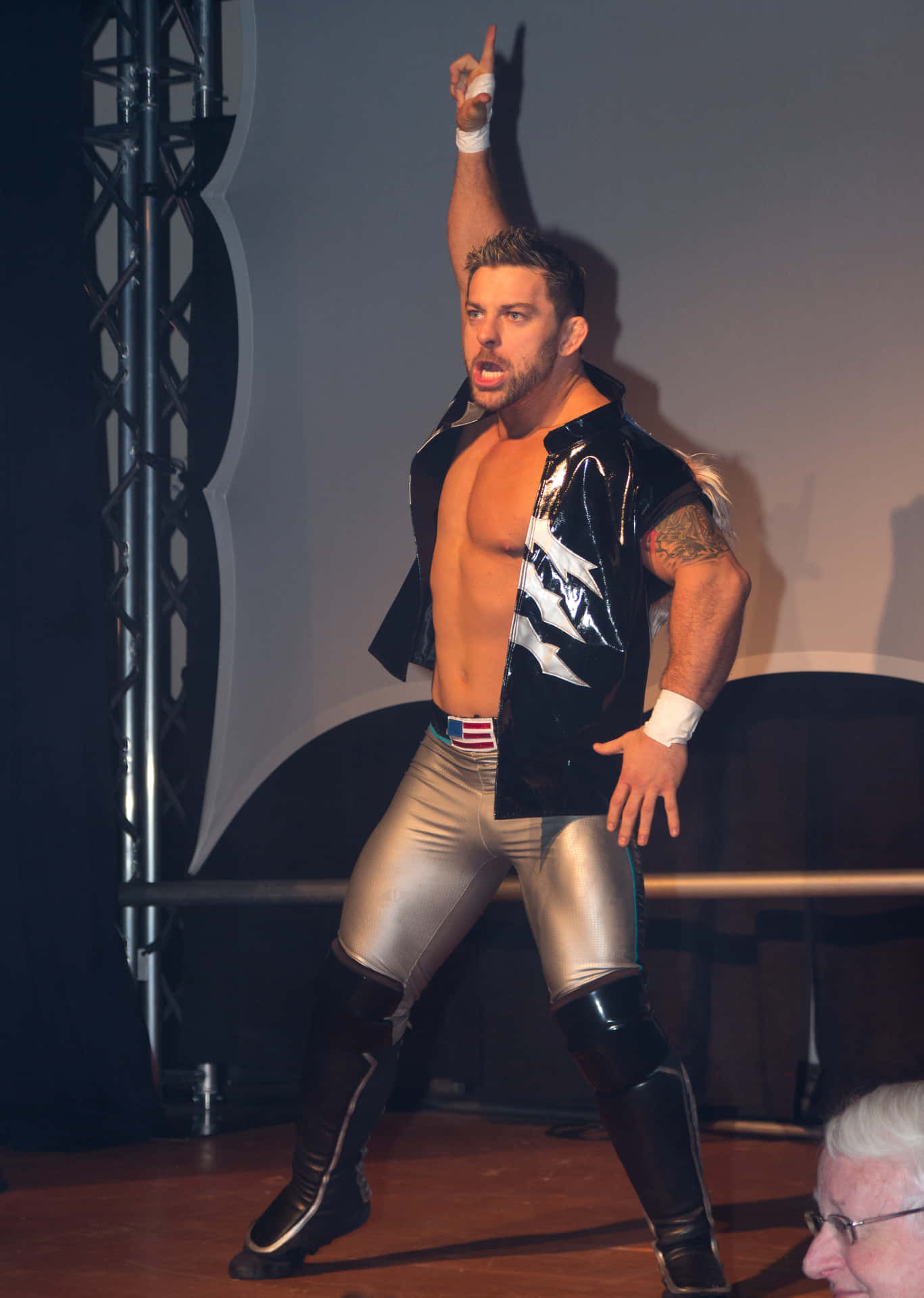 Davey Richards Making A Grand Entrance In November 2013. Background