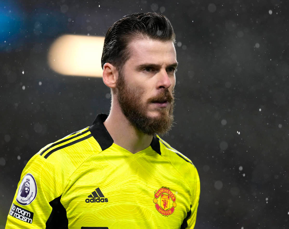 David De Gea Close-up Raining Background