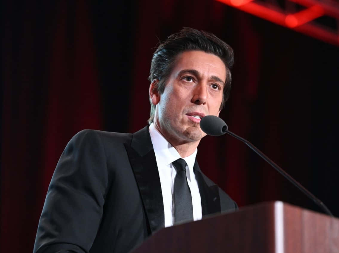 David Muir As Speaker Background