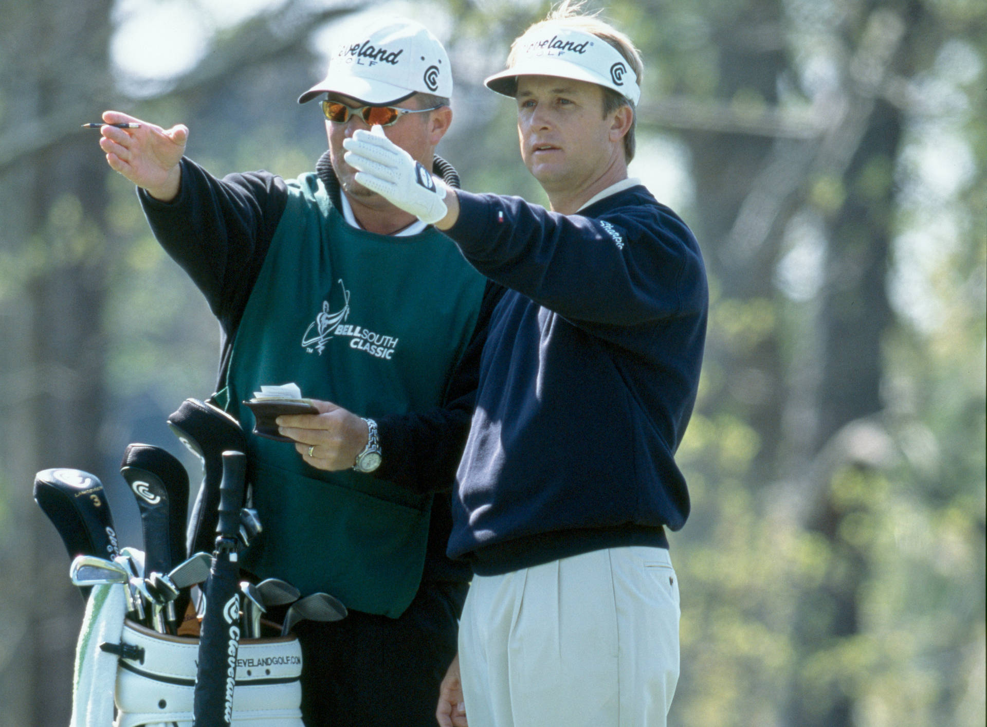 David Toms Talking To His Caddie Background