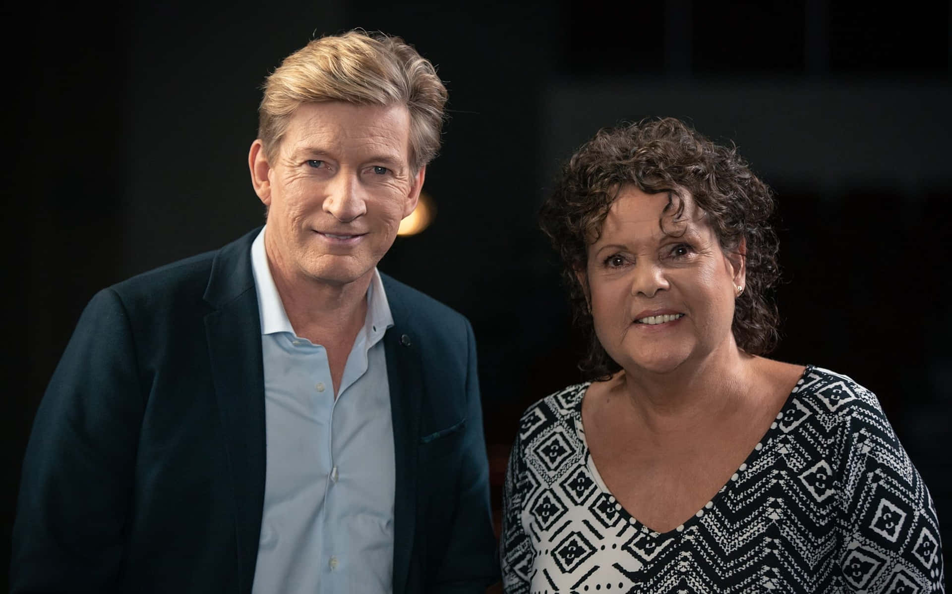 David Wenham And Evonne Goolagong Cawley Background