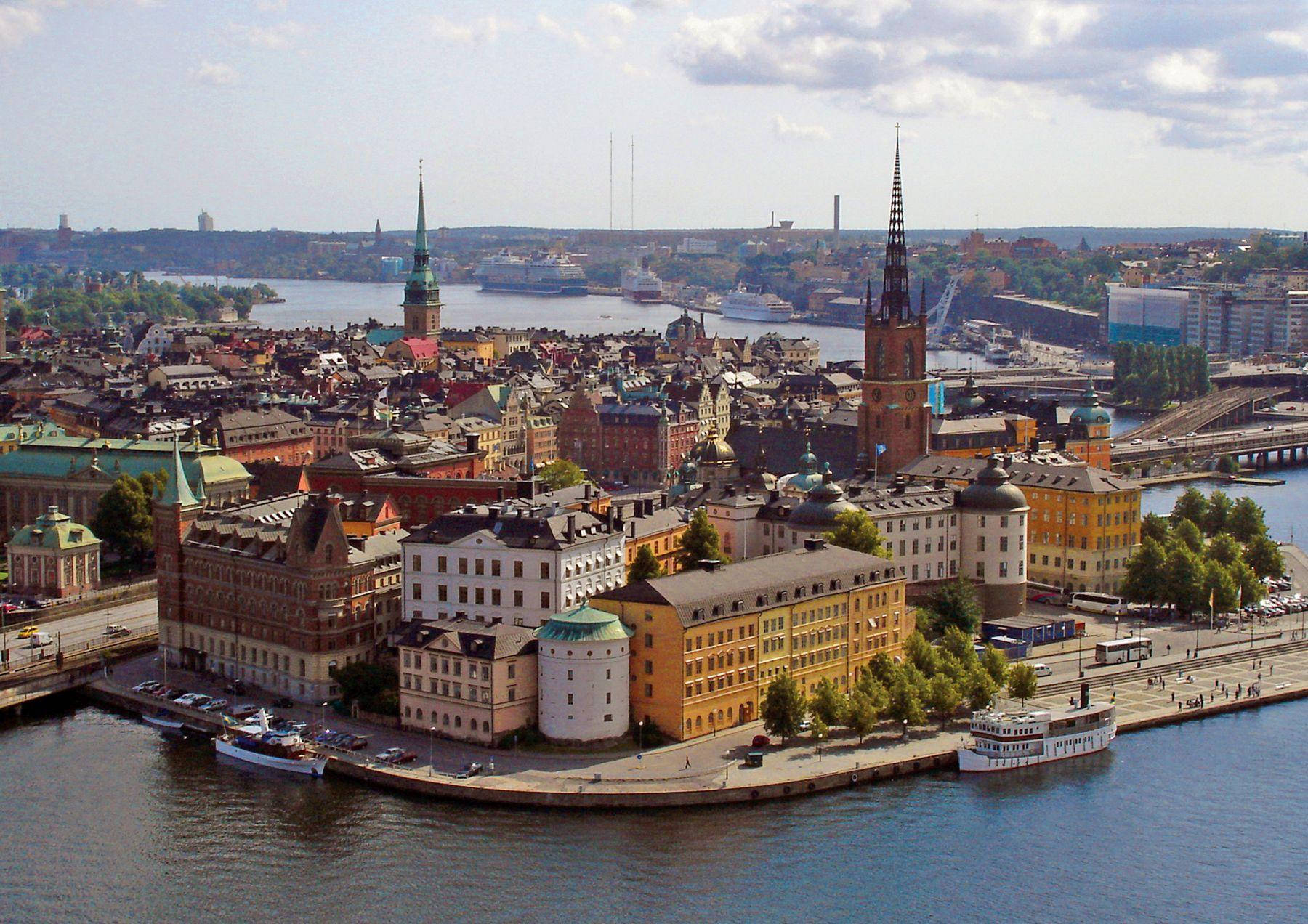 Daytime In Center Of Stockholm Background