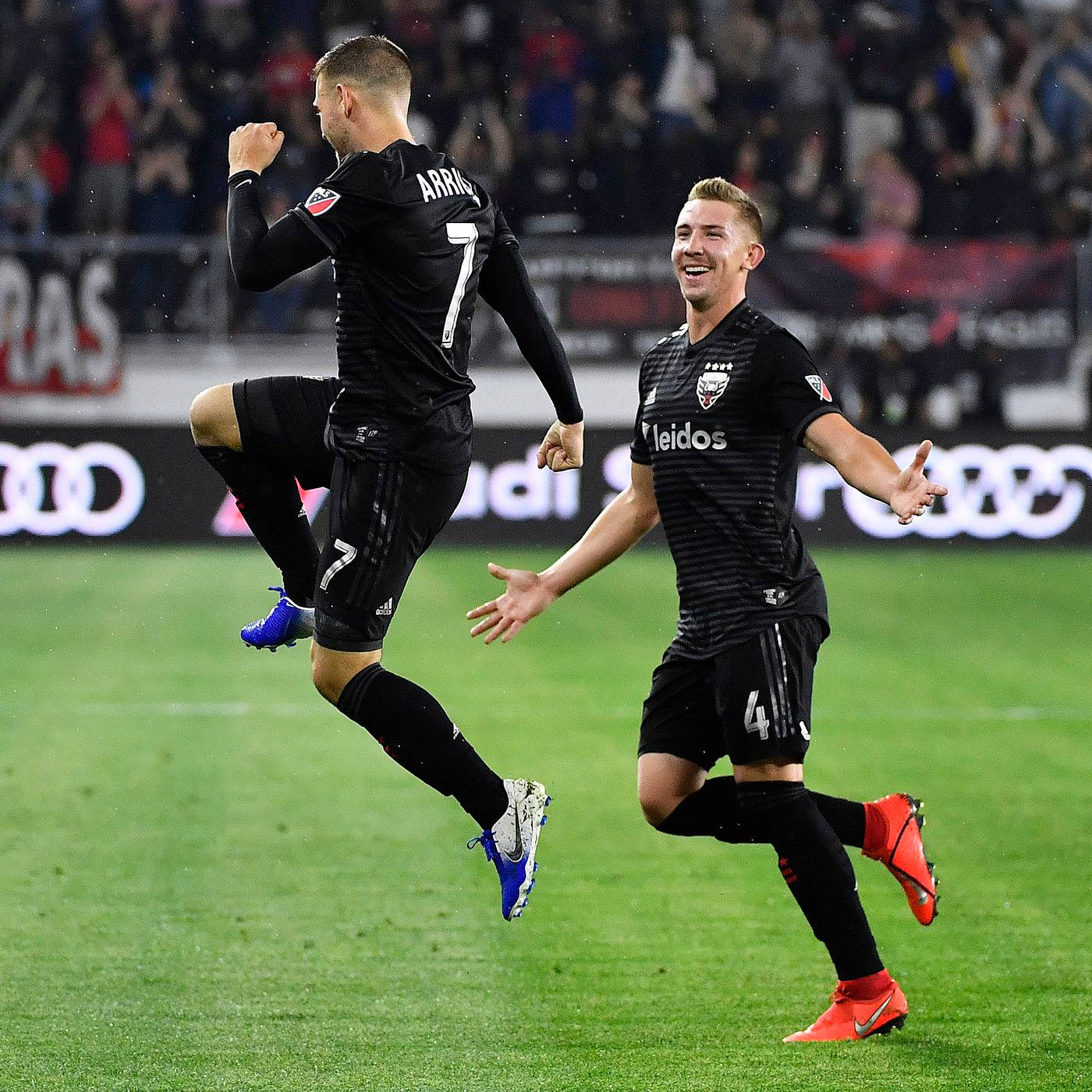 Dc United Paul Arriola Victory Jump Background