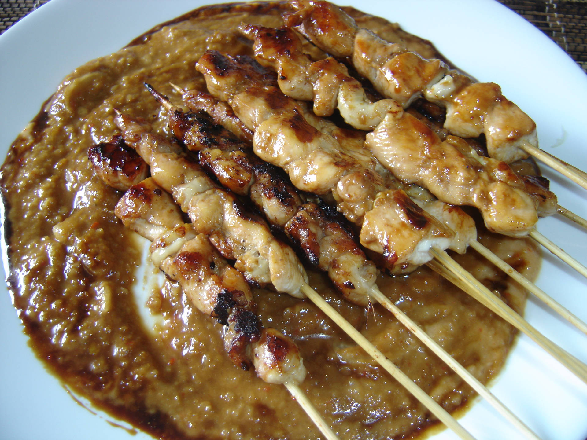 Delectable Chicken Satay With Savory Peanut Sauce