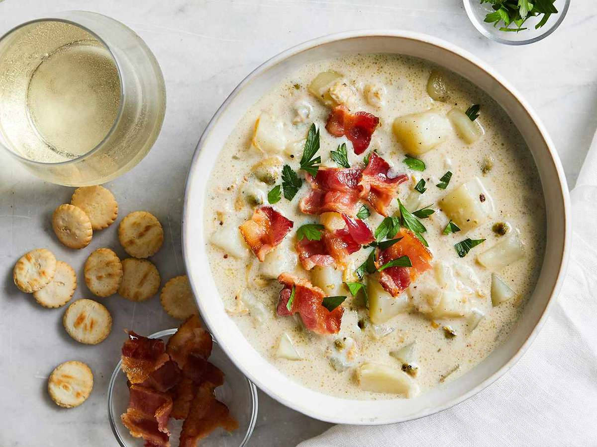 Delectable New England Clam Chowder With Bacon And Coriander Background