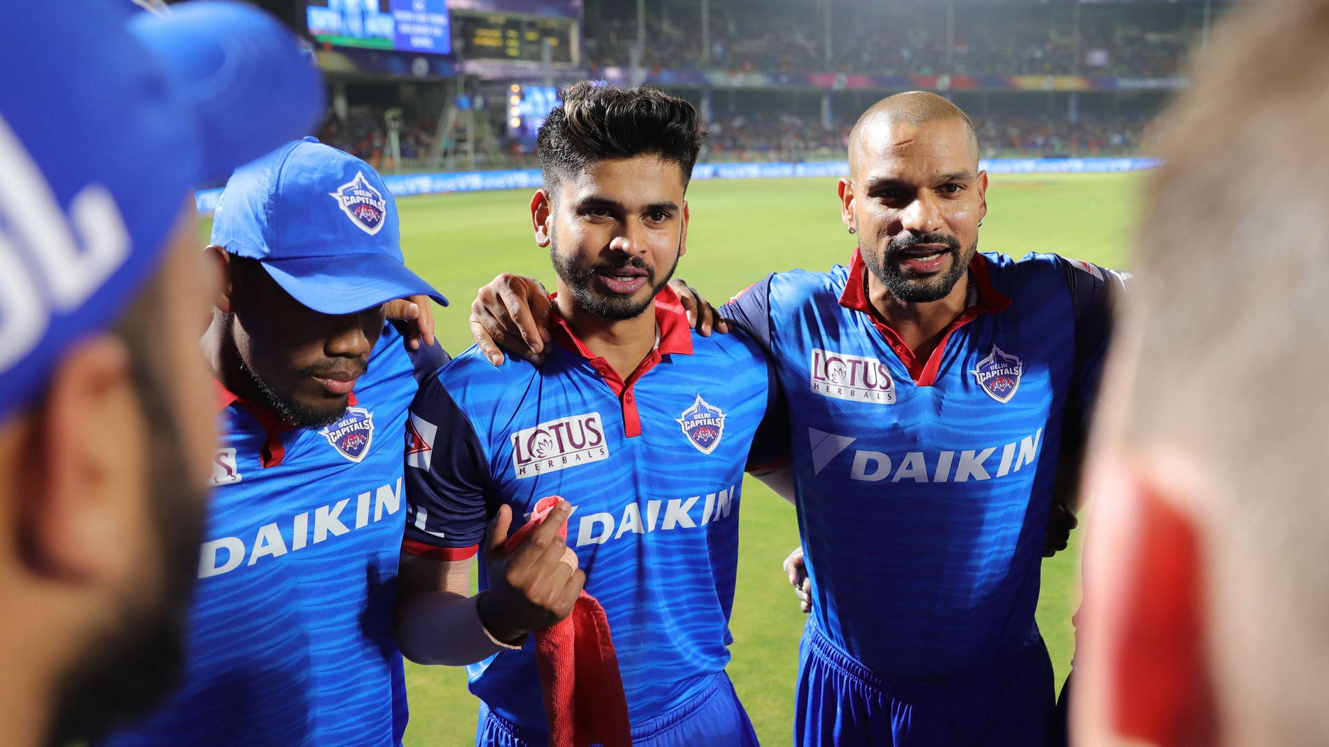 Delhi Capitals Red And Blue Jersey