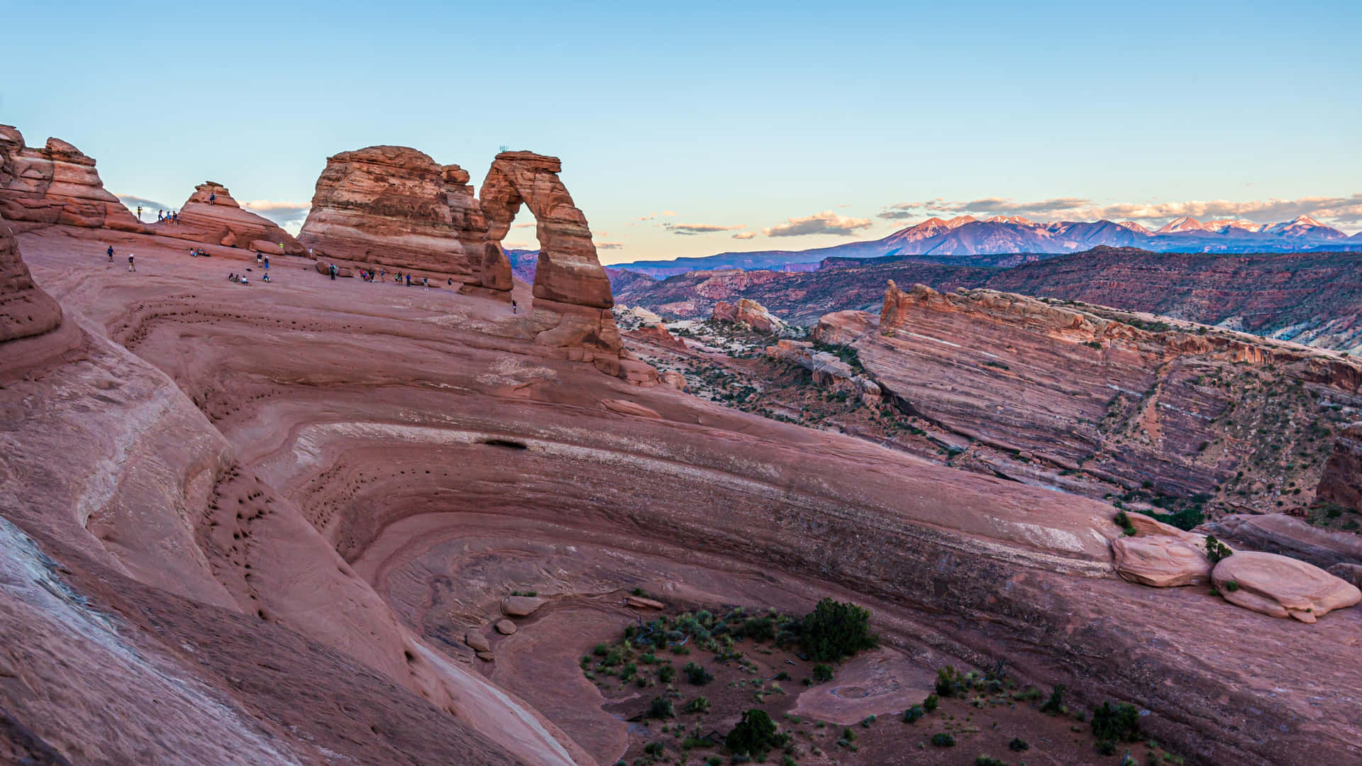 Delicate Arch Canyon Stunning View Background