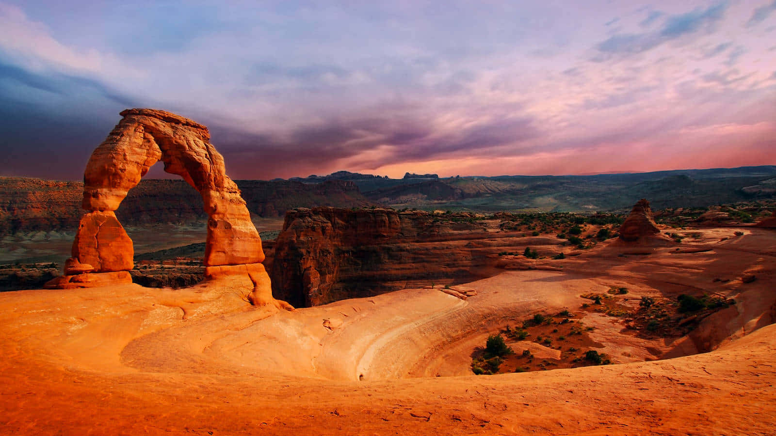 Delicate Arch Sunset Glow Arches National Park
