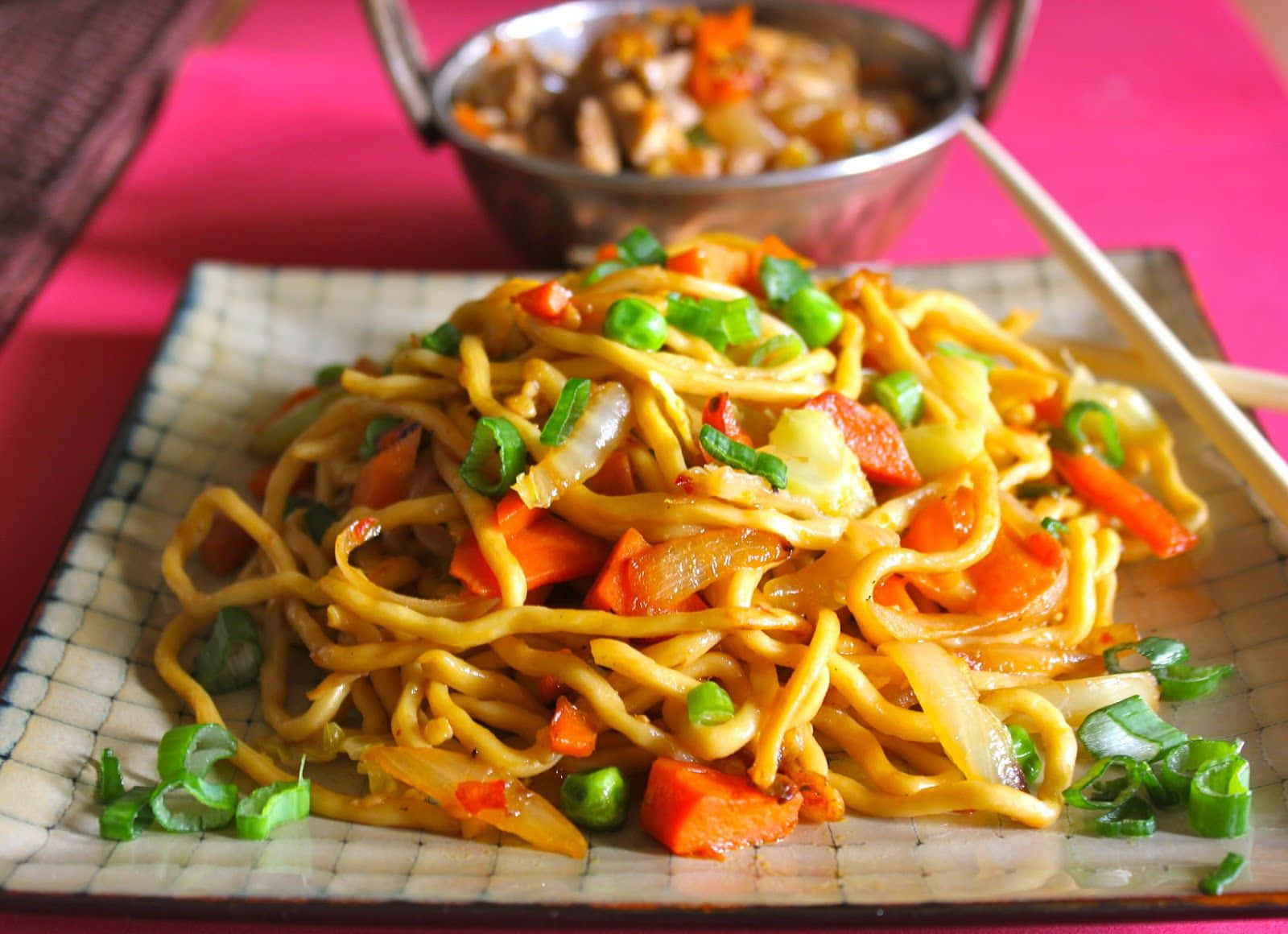 Delicious Indo-chinese Chicken Hakka Noodles