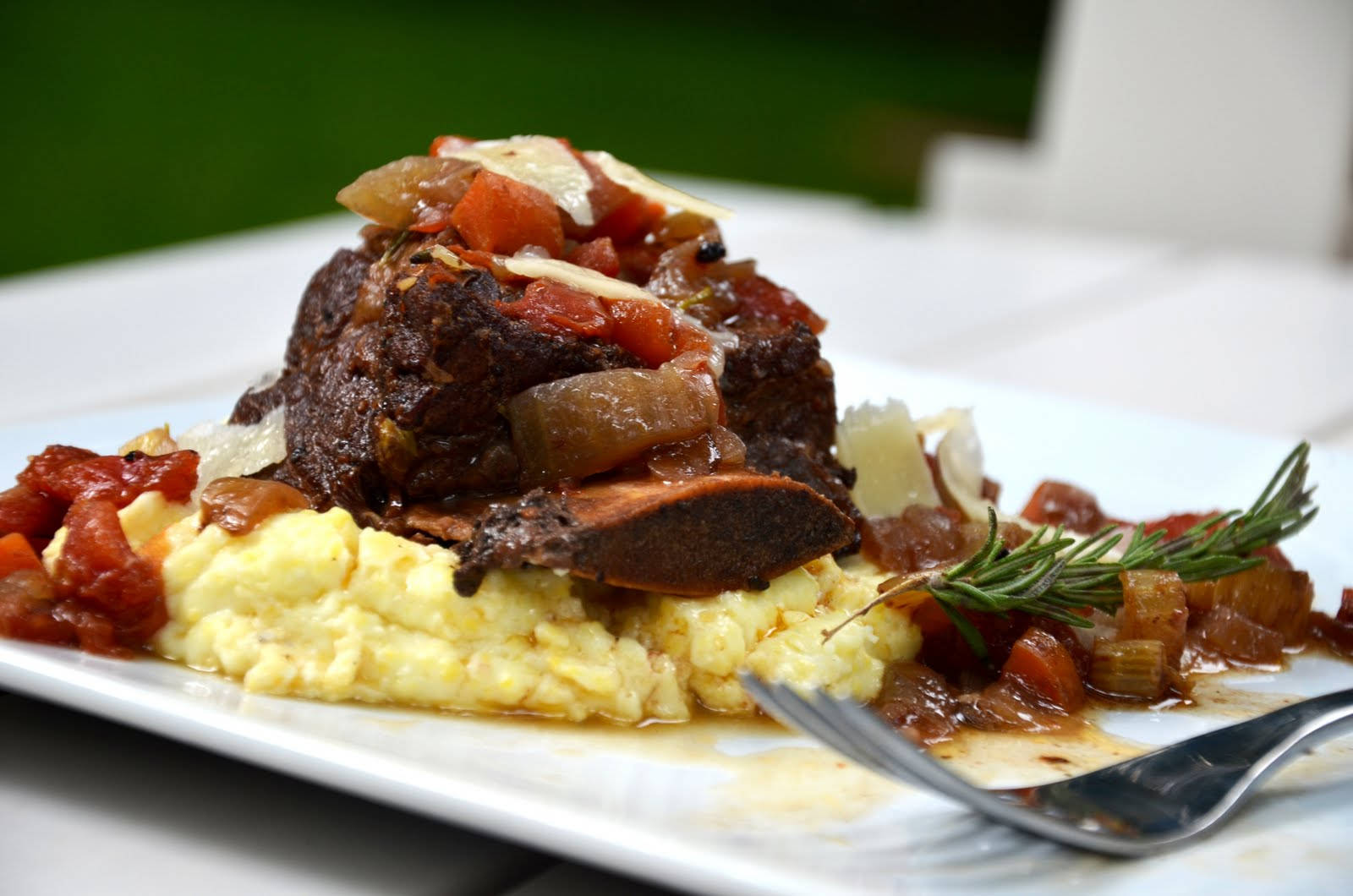 Delicious Polenta With Savory Short Ribs Background