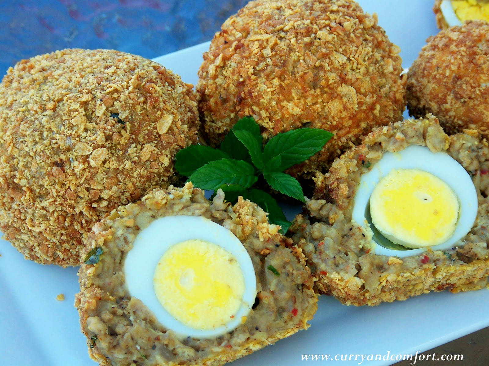 Delightfully Crusty Traditional British Scotch Eggs