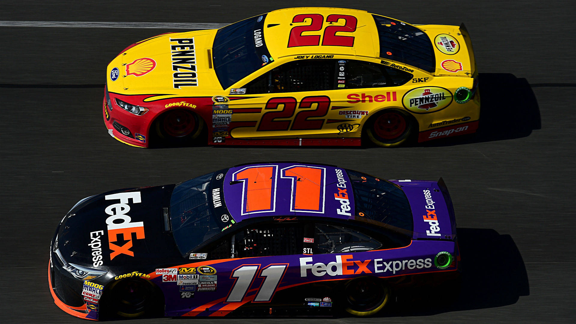 Denny Hamlin Against Race Car 22 Background