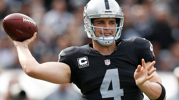 Derek Carr Ready To Throw The Ball