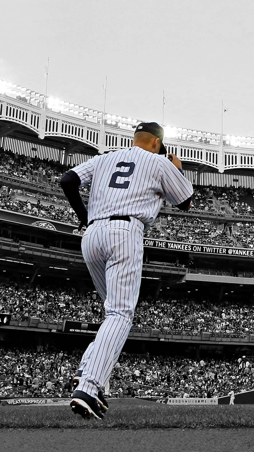 Derek Jeter In Black And White Background Background