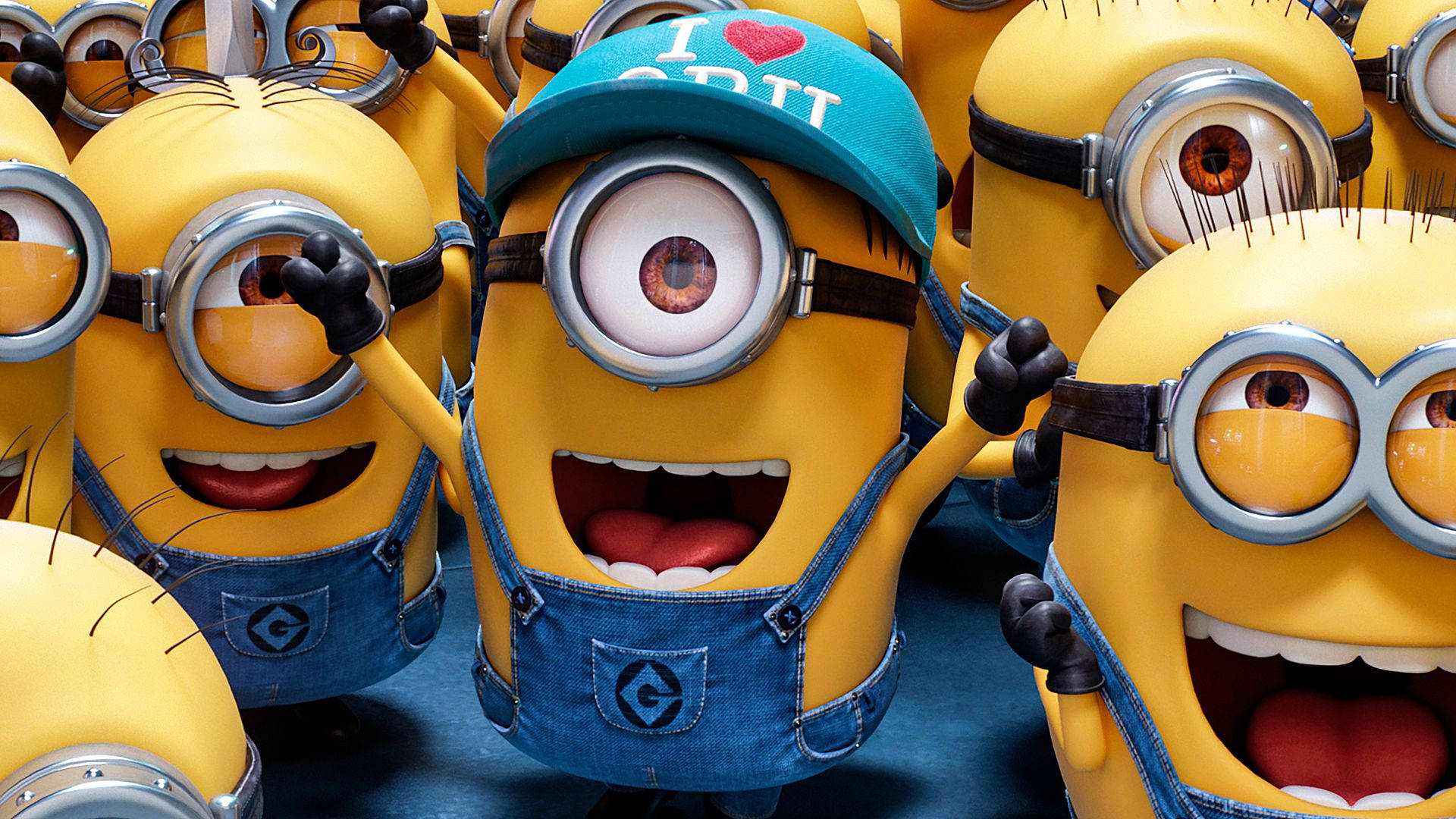 Despicable Me 3 Minions Smiling Widely