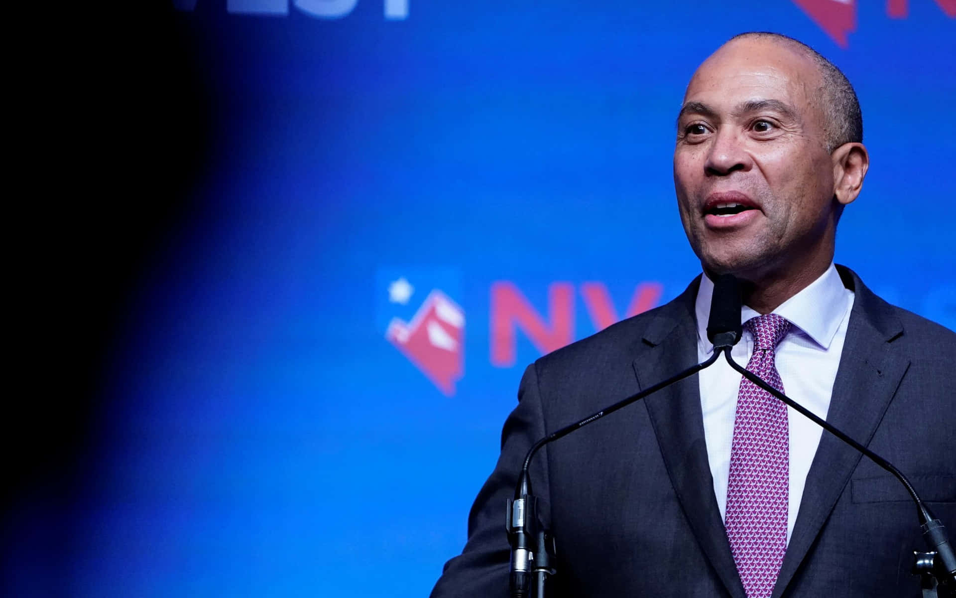 Deval Patrick At An Event Background