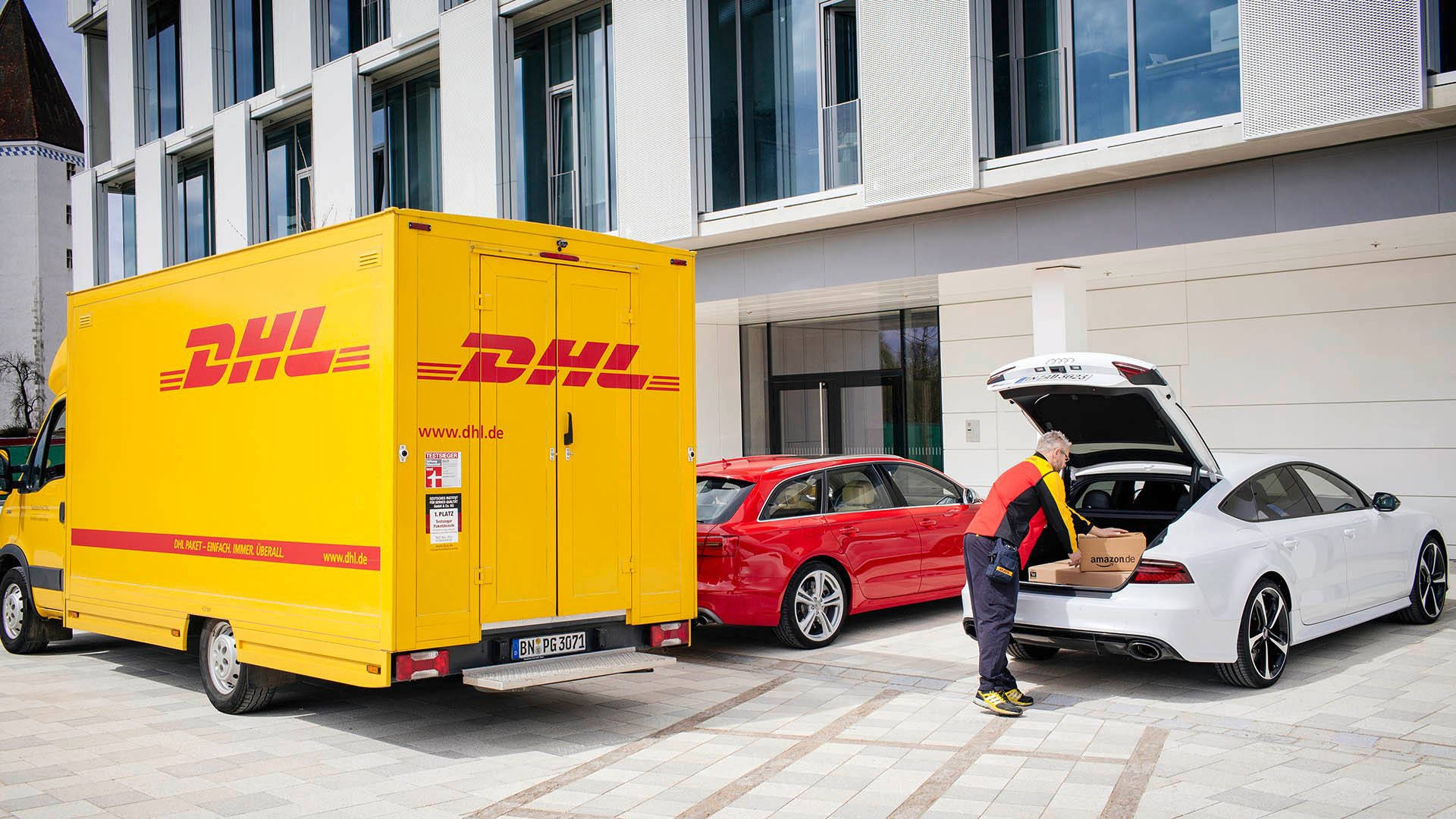 Dhl Hands On Delivery Background