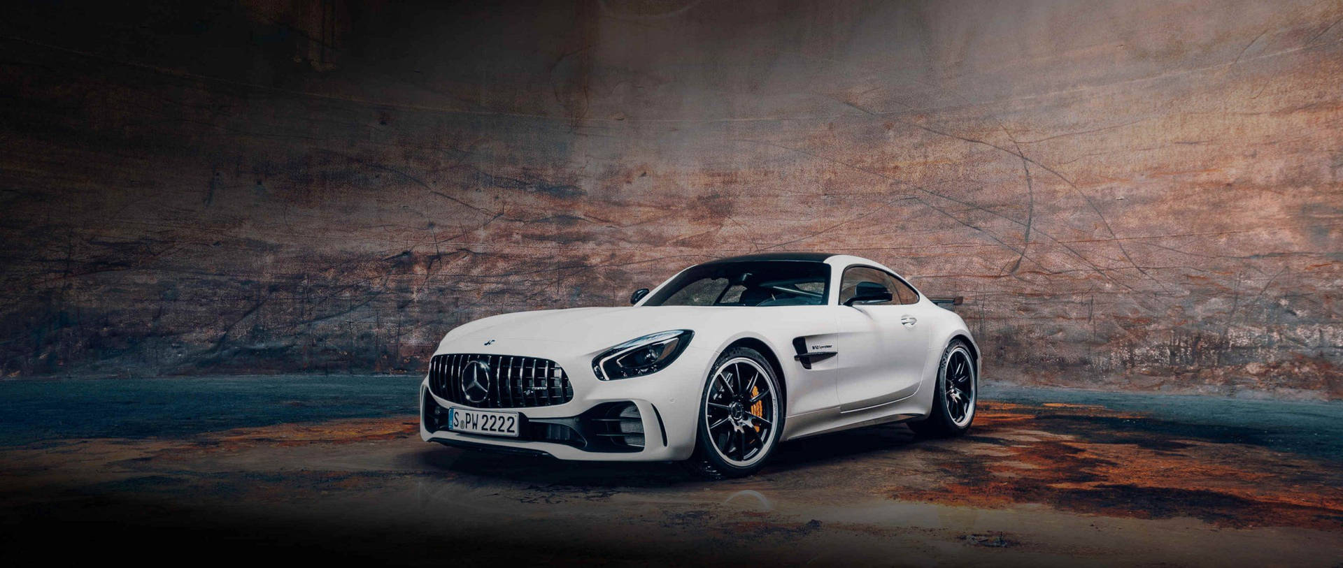 Diamond White Bright Mercedes Amg Gtr Background