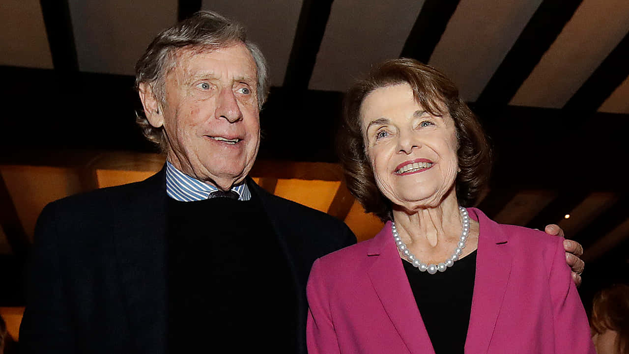 Dianne Feinstein With Husband Background