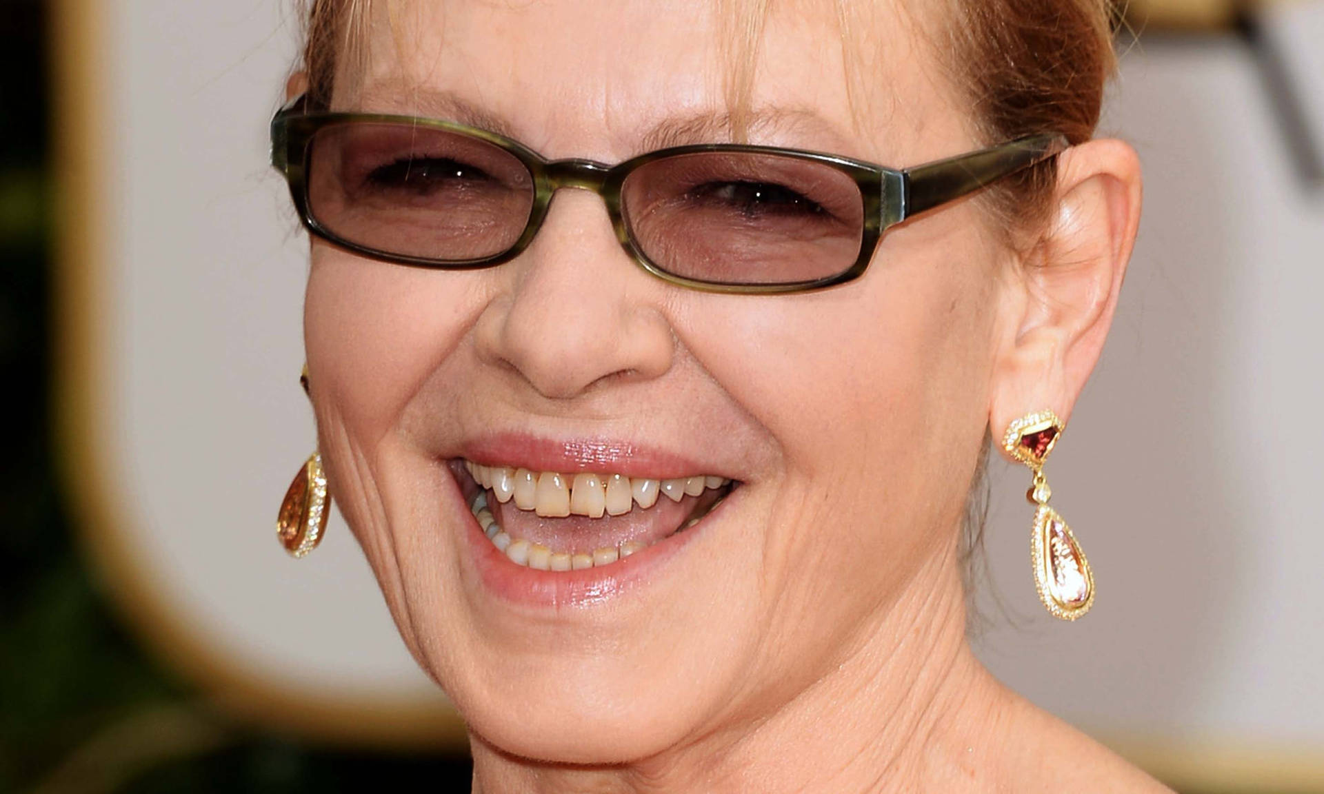 Dianne Wiest At The 71st Annual Golden Globe Awards