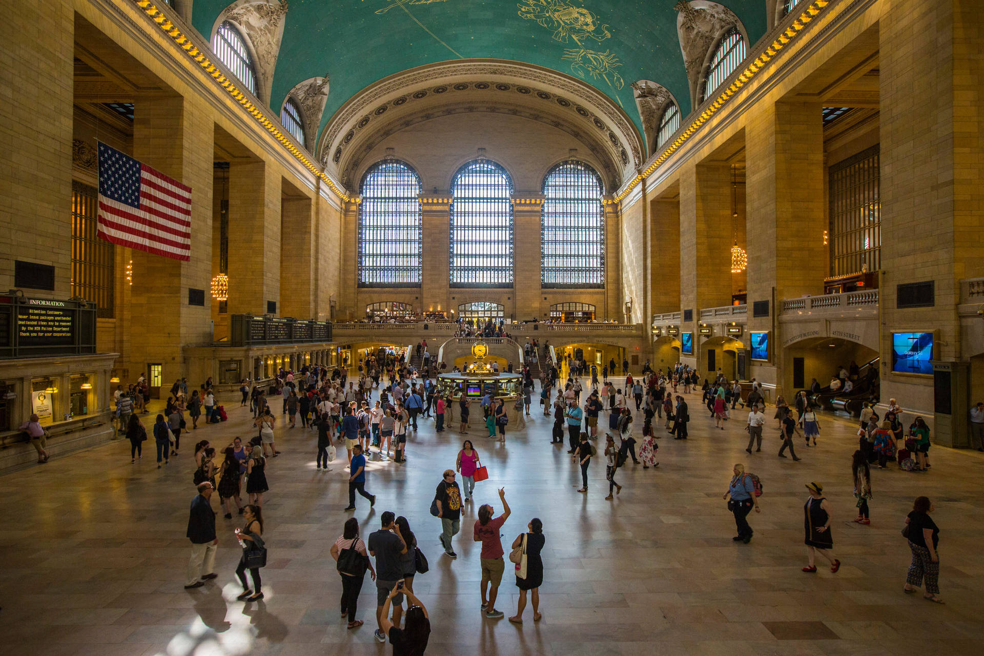 Dim Grand Central Station Background