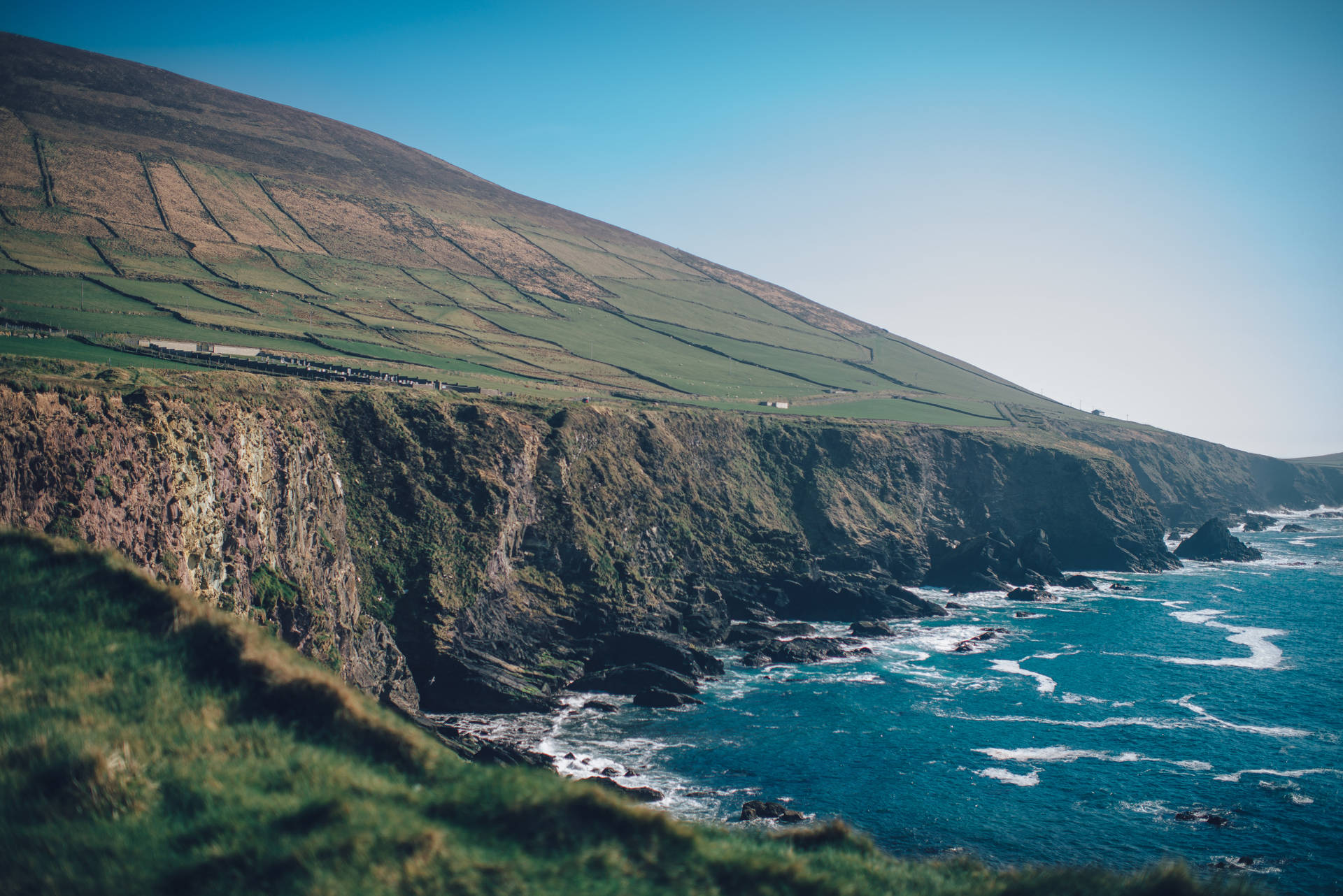 Dingle Peninsula In Ireland Background