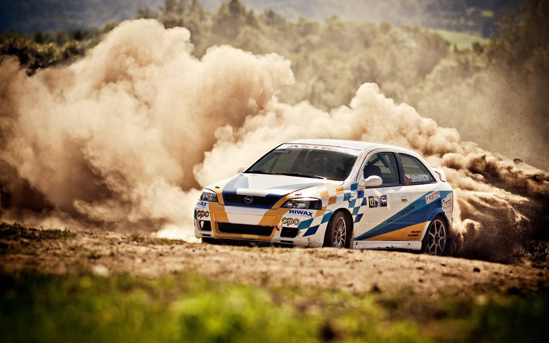 Dirt Car Clouds Of Smoke Background