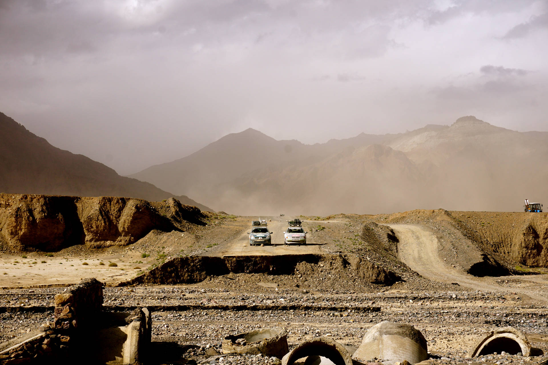 Dirt Rally Cars In Desert