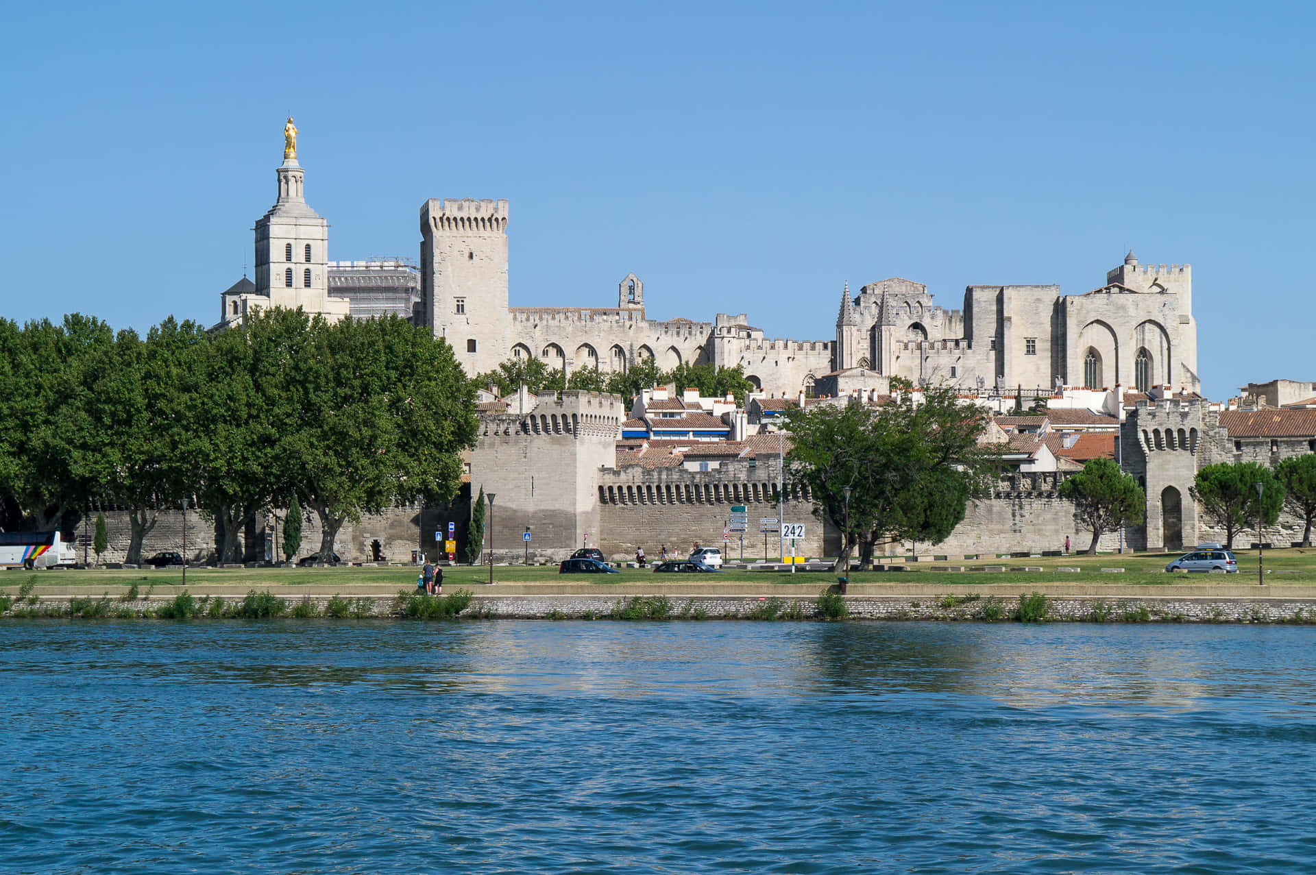Discover Explore Goblin Avignon Background