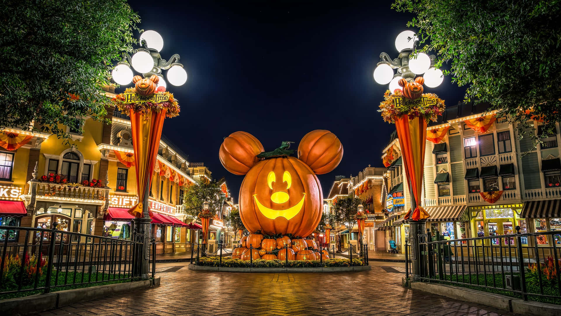 Disney Autumn Halloween Themed Background