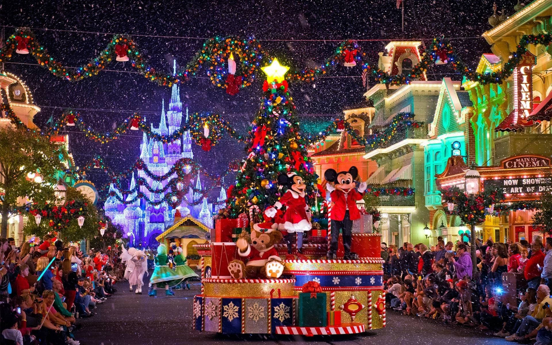Disney Christmas Mickey On Parade