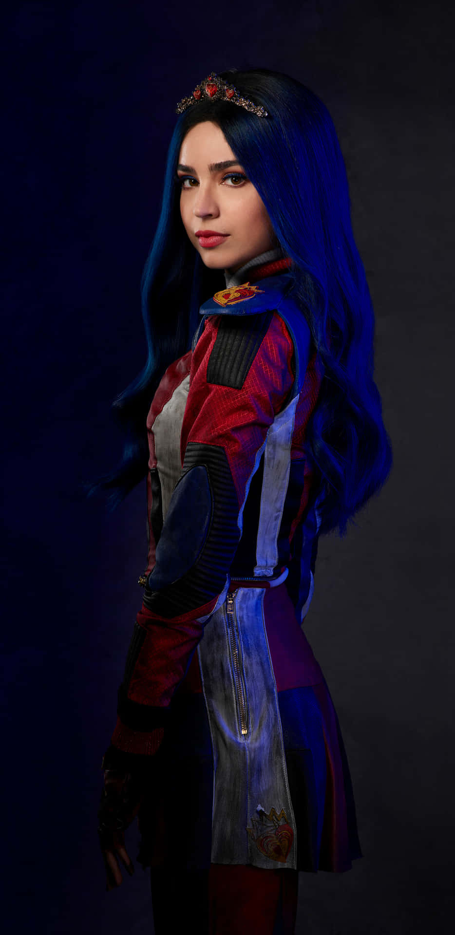 Disney Descendants Evie Side Background