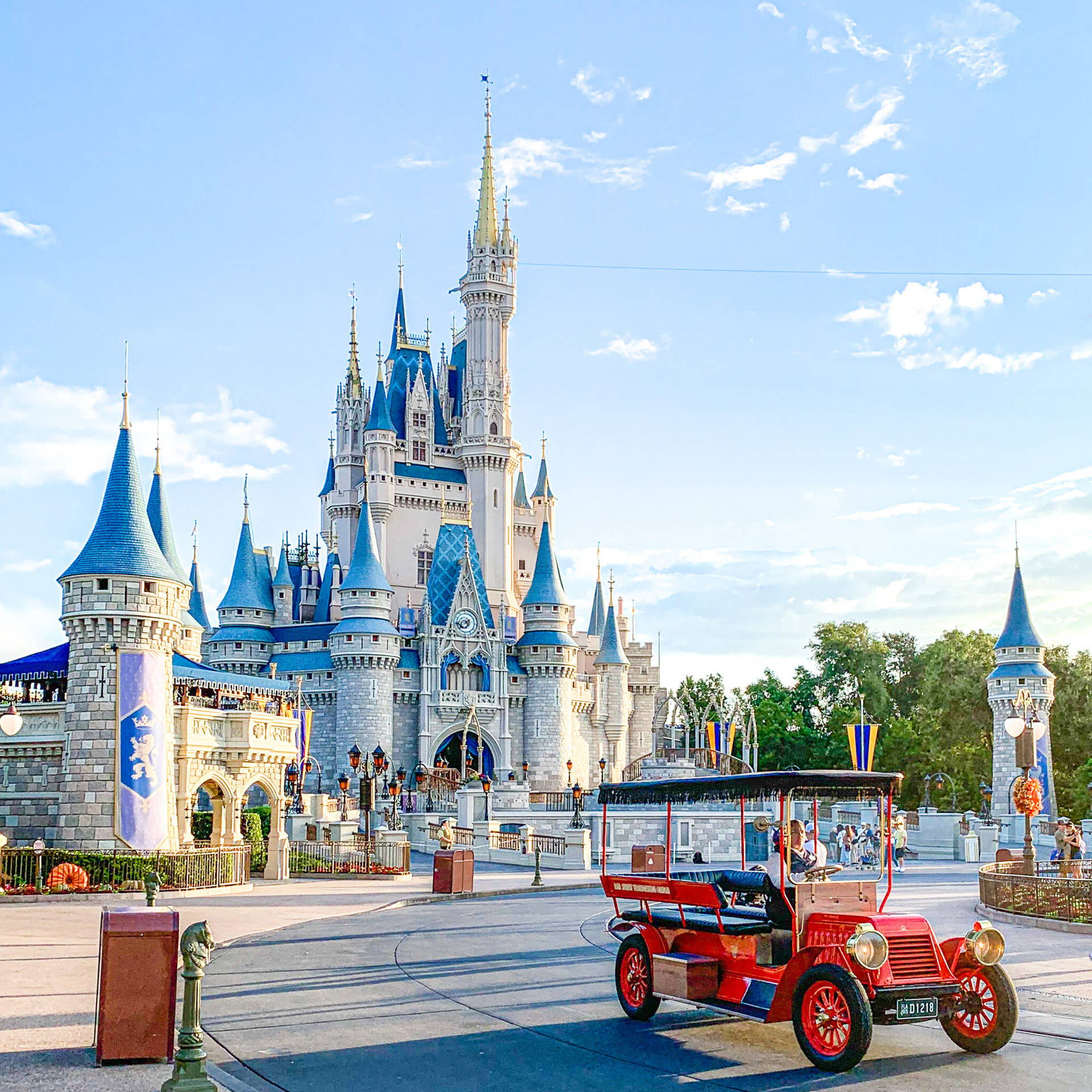 Disneyworld Main Street Vehicle Background