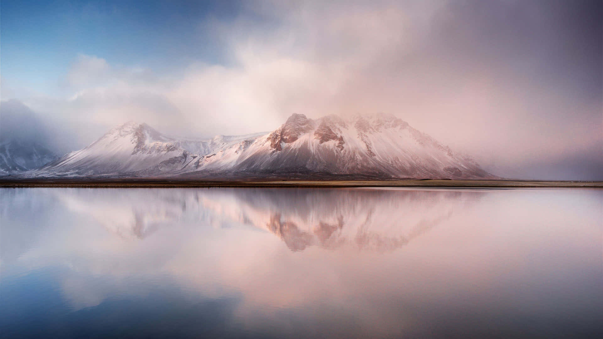 Distant Mountain Natural Background Background