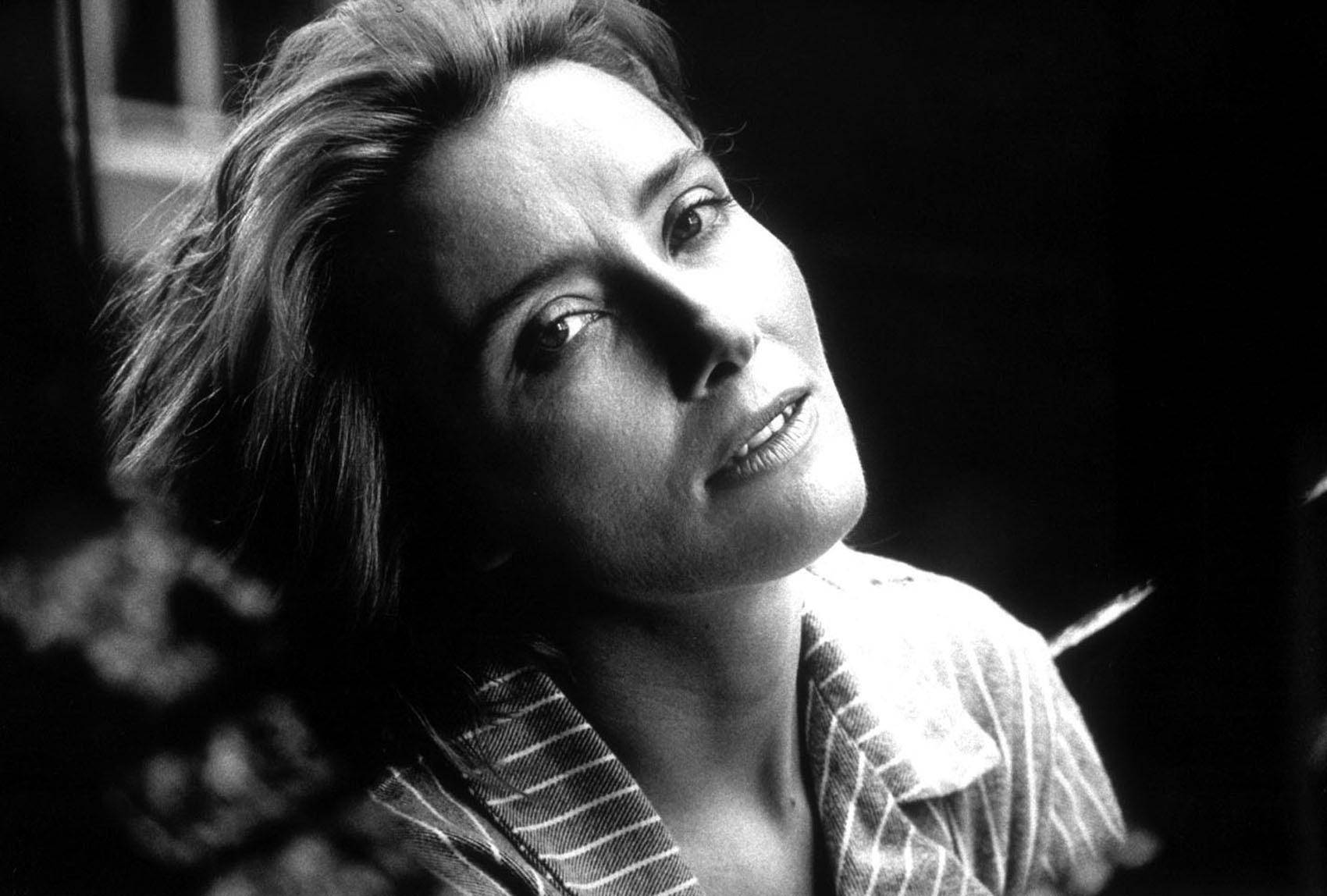 Distinguished Actress Emma Thompson In Grayscale Photography Background