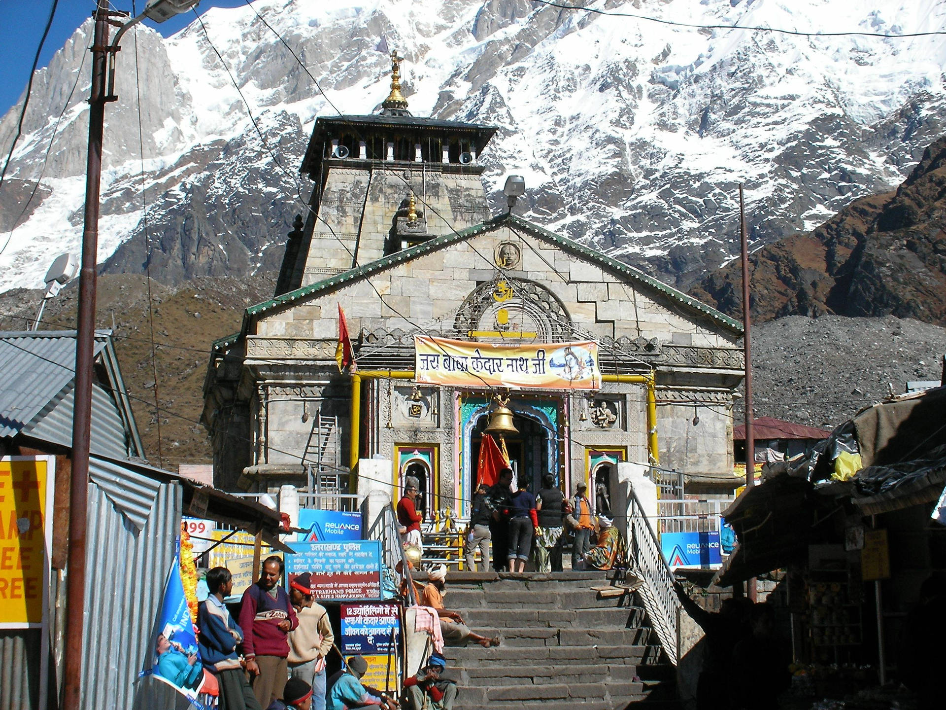 Divine Grace Of Kedarnath Temple In 4k Resolution Background