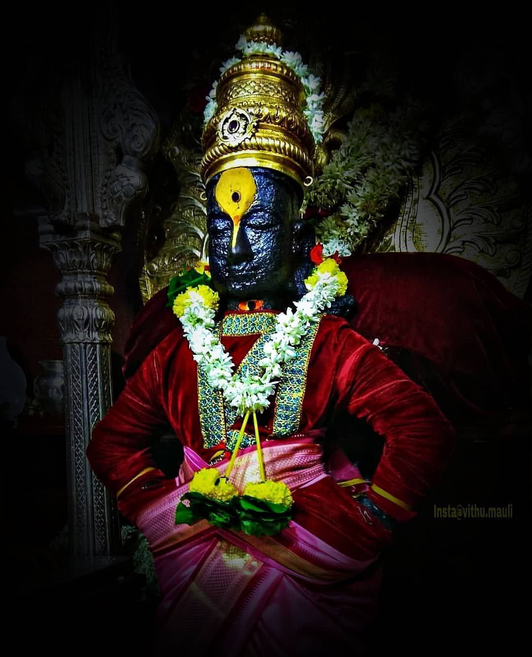 Divine Presence - Lord Pandurang With Vignette Effect. Background