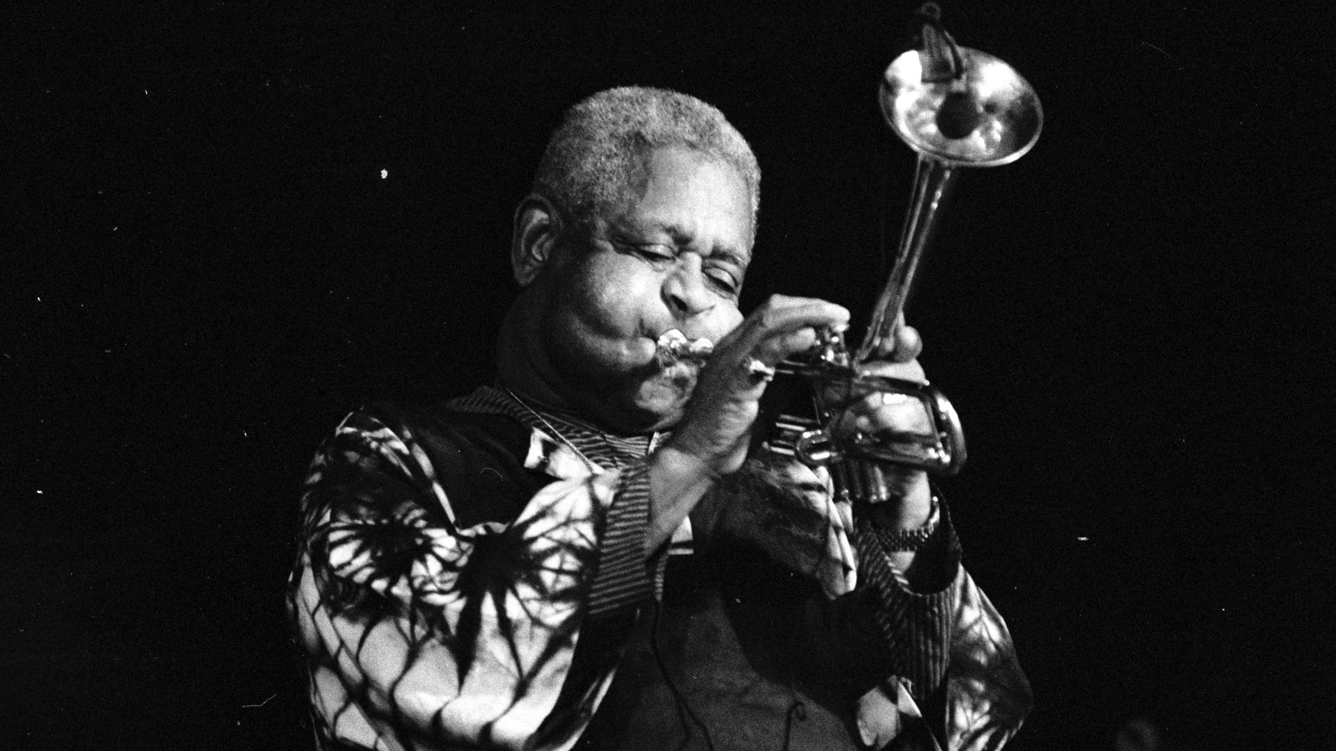 Dizzy Gillespie Musical Artist Background