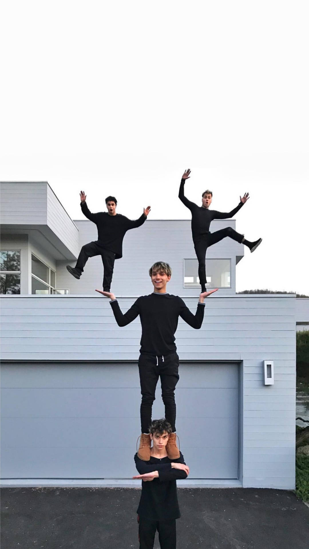 Dobre Brothers Stunt Pose