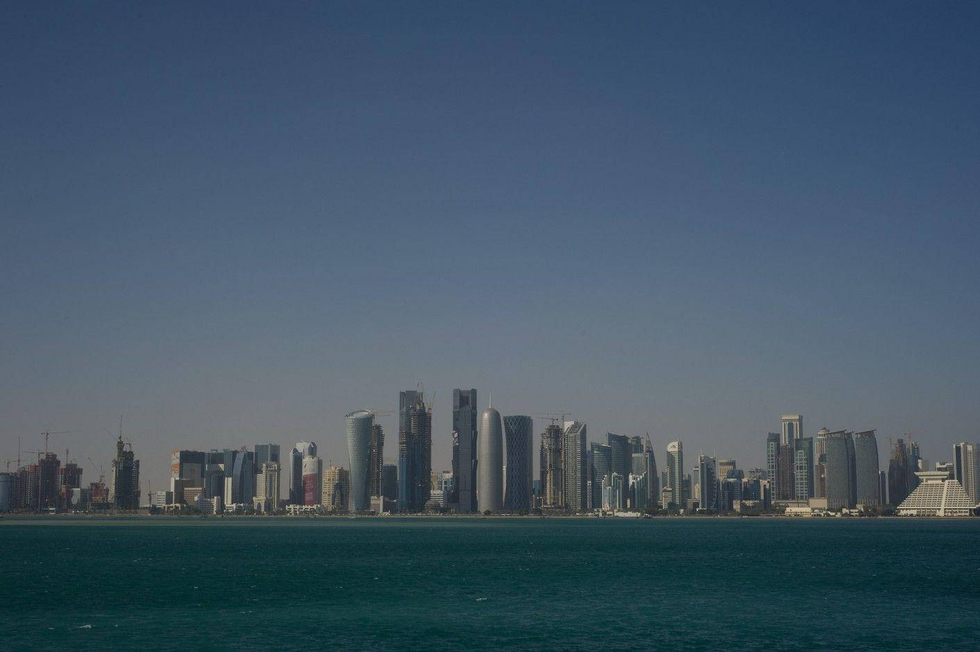 Doha City Bay Sunlight Background