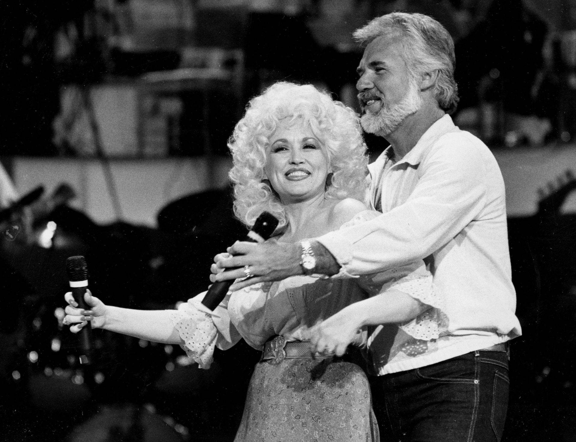 Dolly Parton And Kenny Rogers Photograph