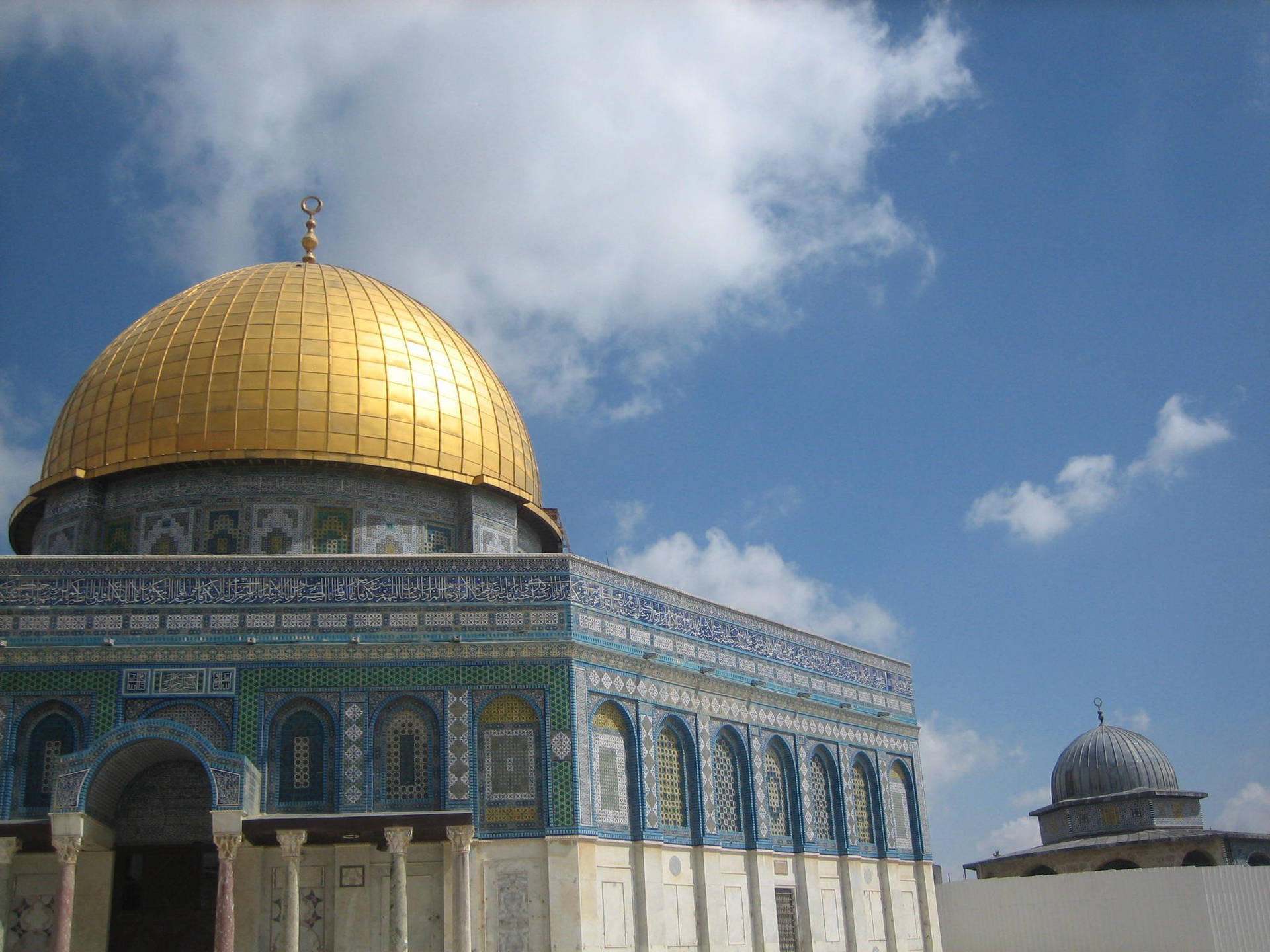 Dome Of The Rock Sky Background