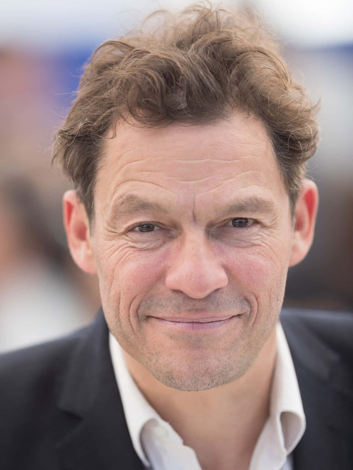 Dominic West - British Actor Posing For A Portrait Background