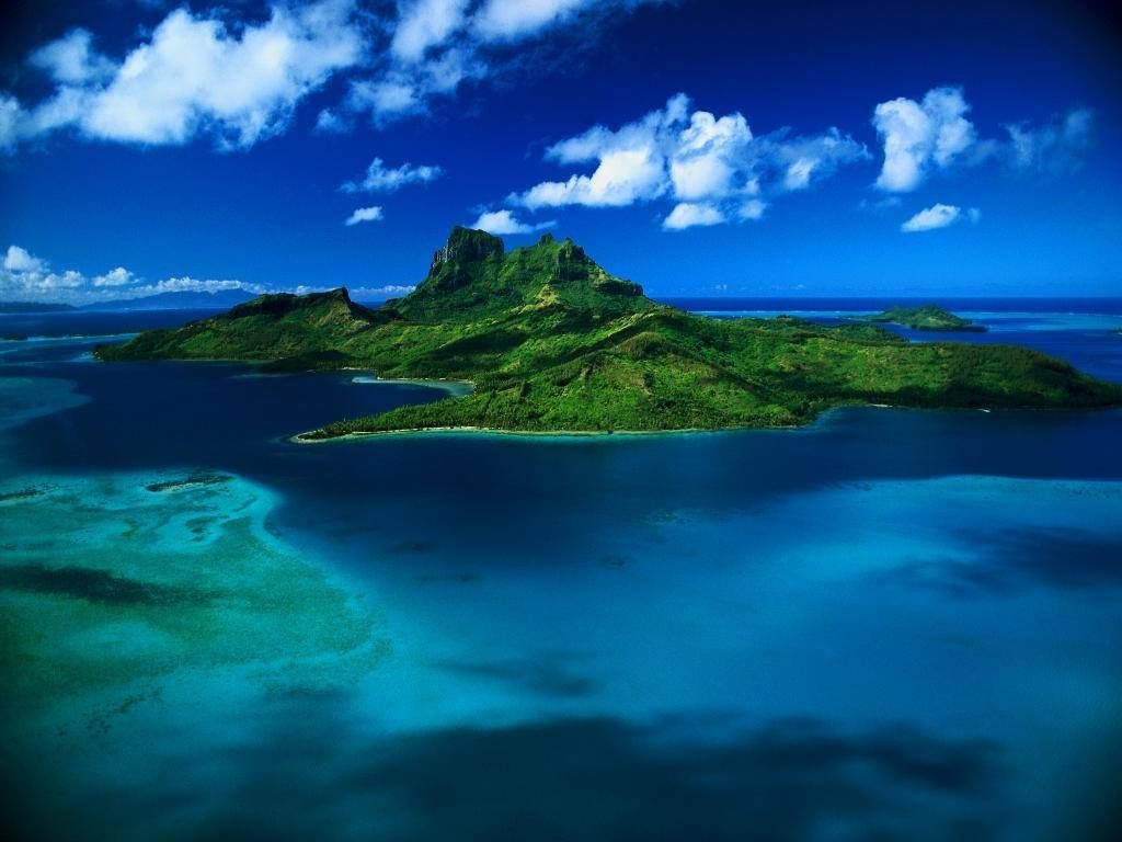 Dominican Republic Mountains Surrounded By Ocean