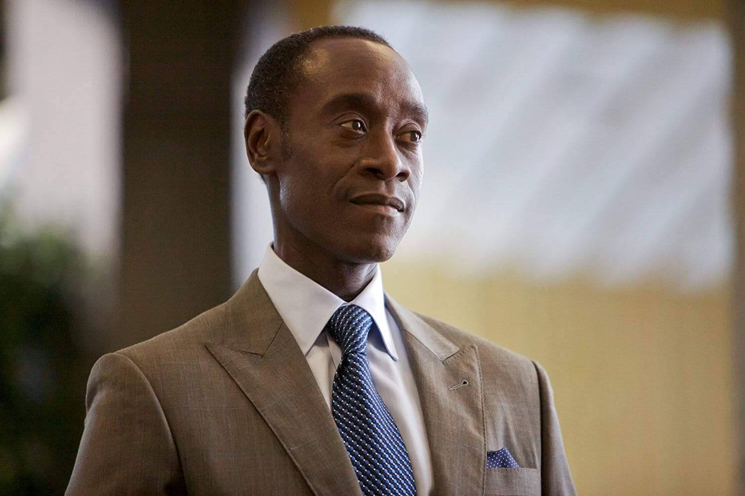 Don Cheadle On Set