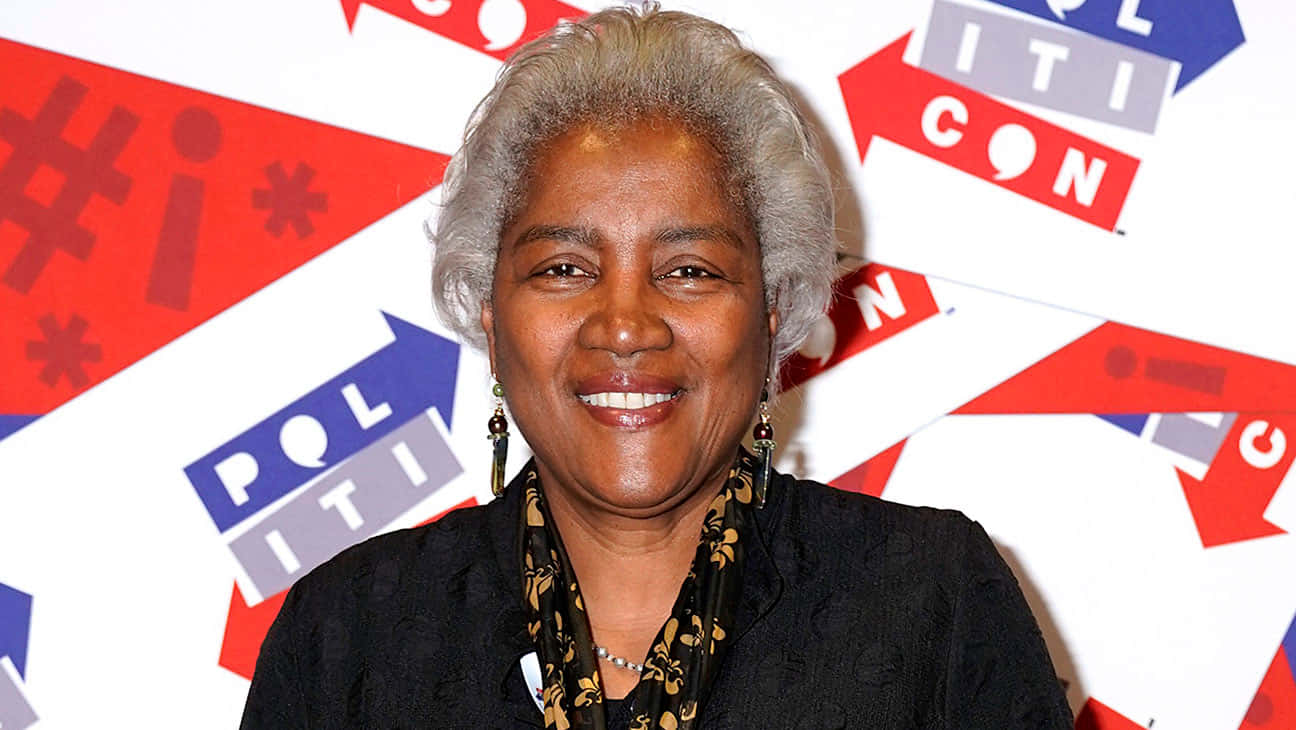 Donna Brazile Delivering A Keynote Speech At A Public Event Background